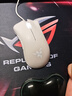 雷蛇（Razer）炼狱蝰蛇标准版有线鼠标 人体工学  电竞游戏 右手通用型 吃鸡/LOL/CS GO游戏鼠标 白色 实拍图