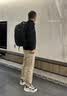 双肩包男士背包大容量行李旅游包学生书包女初中商务笔记本电脑包 黑色红标60L 实拍图