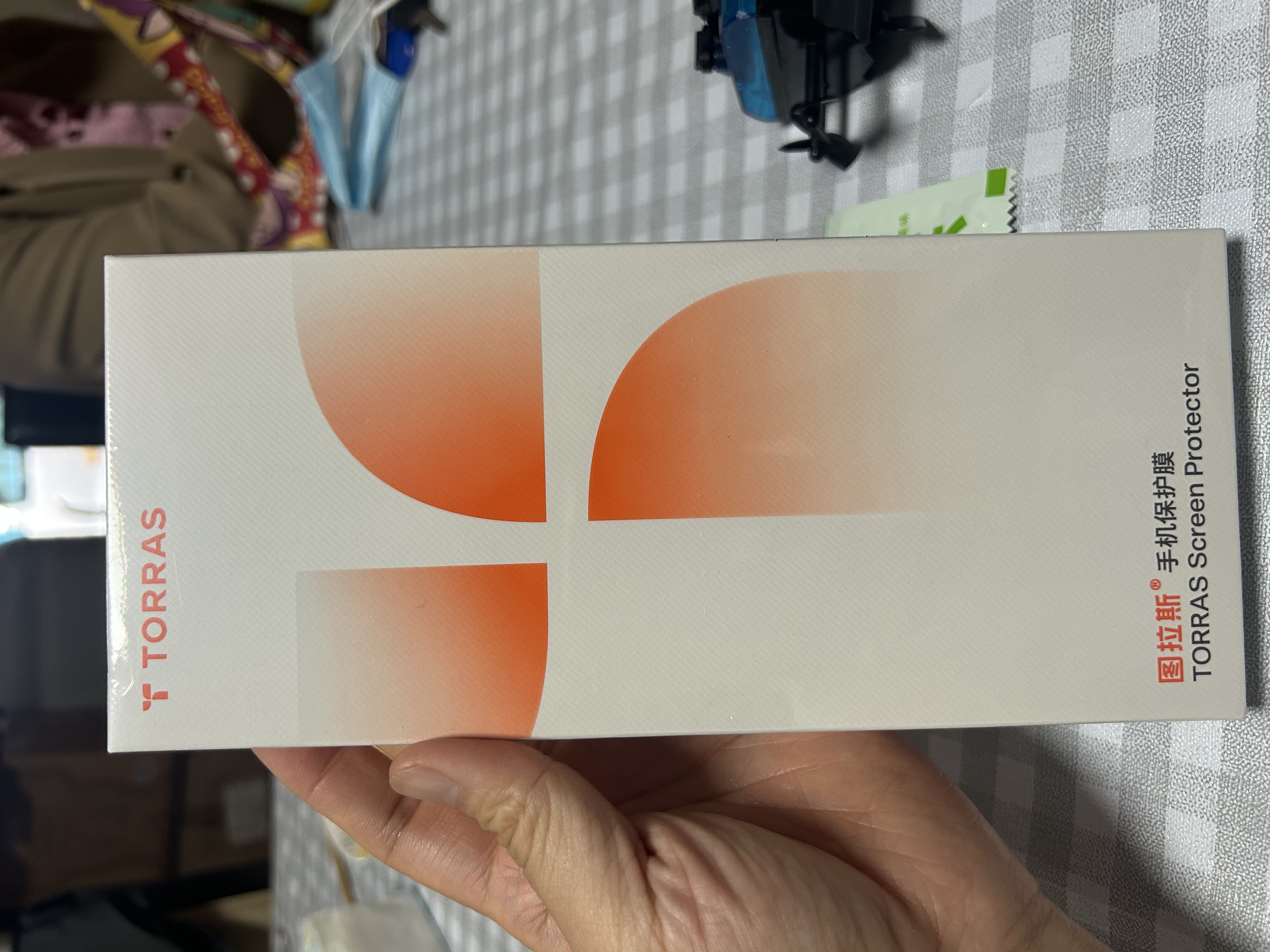 图拉斯无界膜【热销100万+ | 2片装】适用iphone17promax钢化膜苹果17pro手机膜air高清16防指纹15贴膜 2片装 | 包邮赠贴膜仓 | 100%正品 iPhone 16 Pro 实拍图