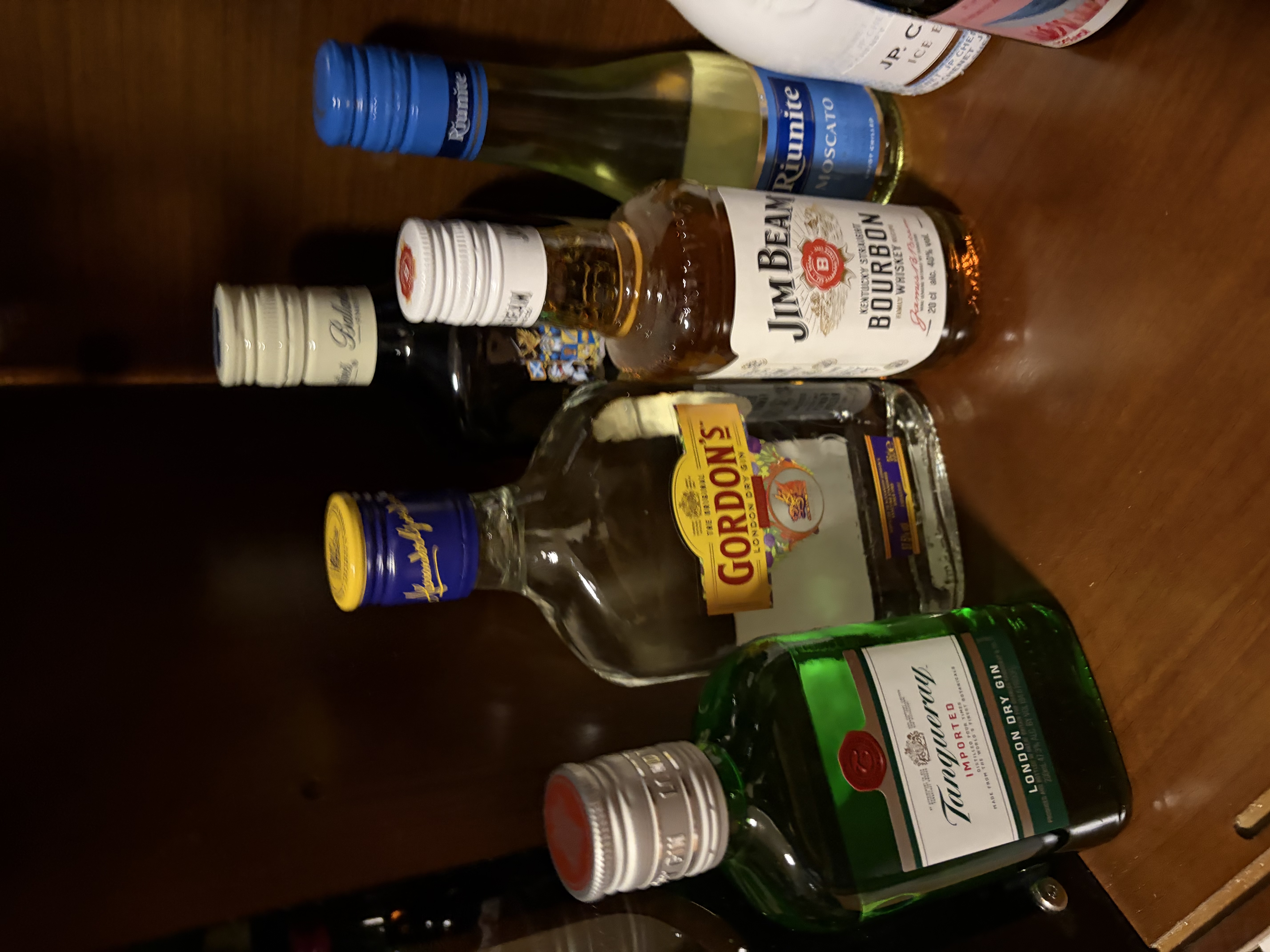 添加利英国伦敦干味金酒 杜松子酒 小酒版200ml 调酒基酒  实拍图