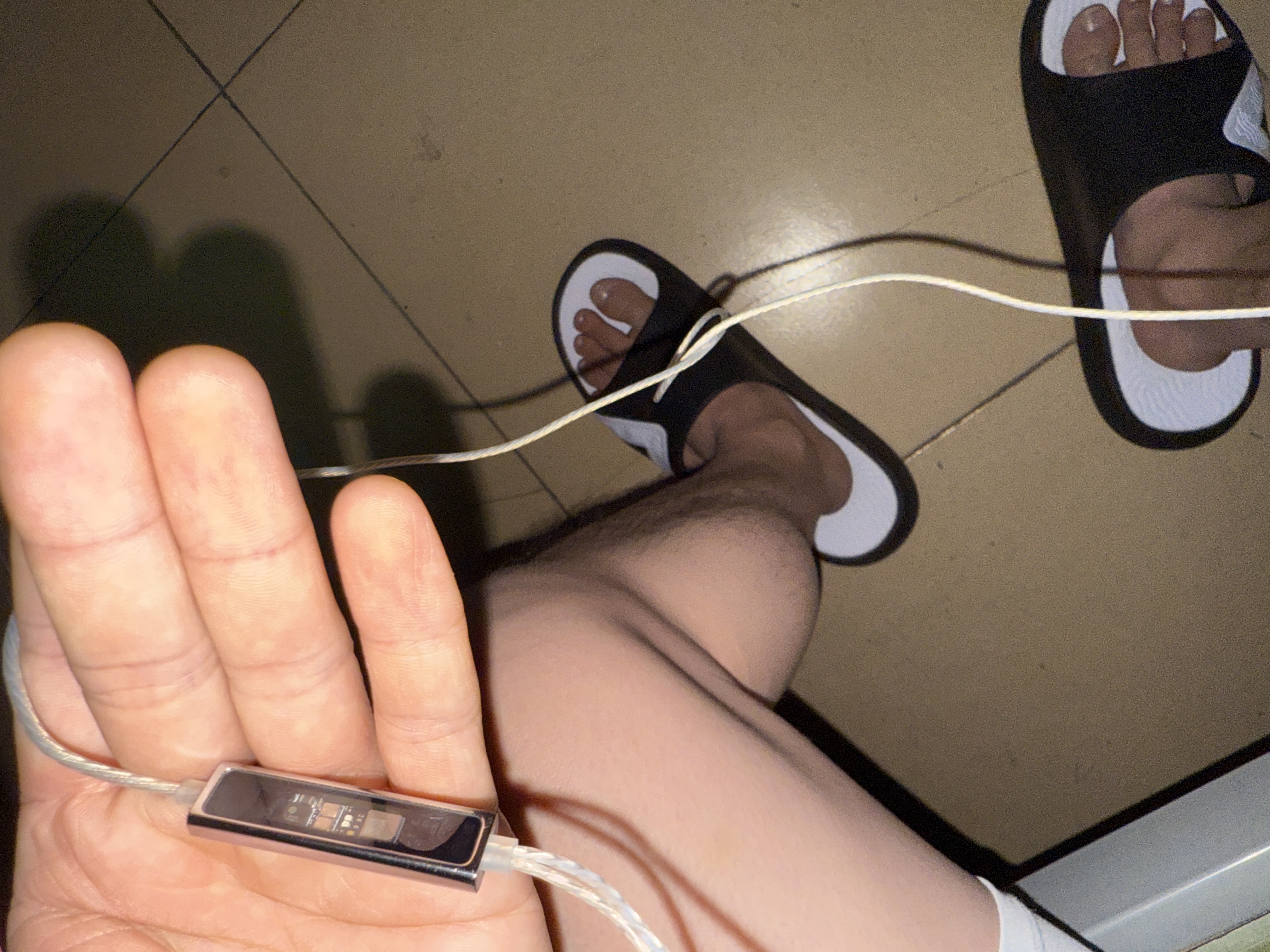 旷世NHB15高保真无损发烧HIFI音乐耳机 192KHz 解码耳放一体 入耳式 苹果手机耳机Type-C 银色 Tpye-C版 实拍图