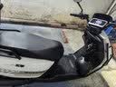五羊【官方正品】电动摩托车2000W高速大功率电动车男女俩轮代步电动摩托车 金属白/速度50M/前后双碟/杠箱版 72V35A/全新石墨烯电池/木架发货 实拍图