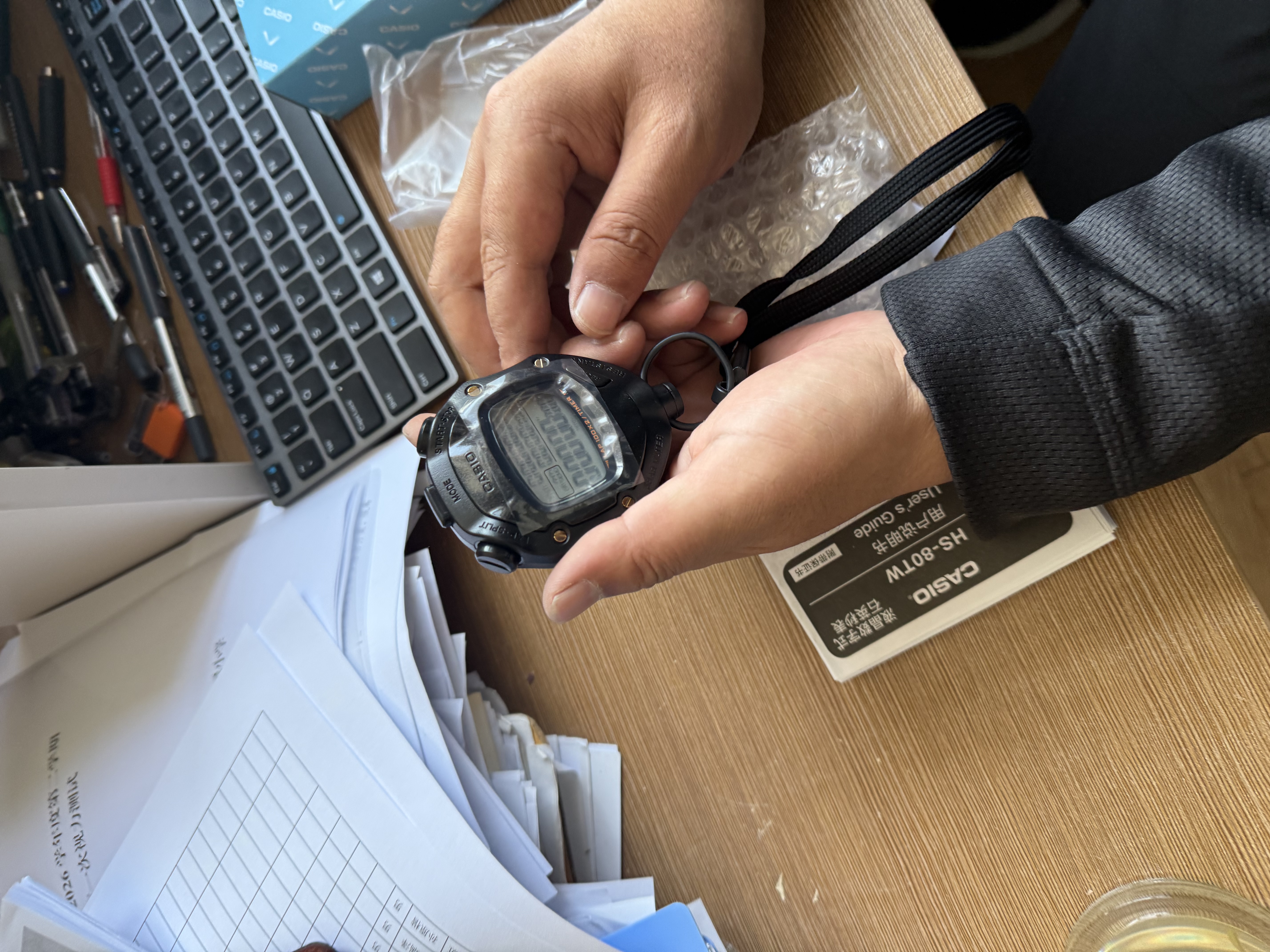 卡西欧（CASIO）CASIO卡西欧电子秒表计时器时间管理运动计时器专业田径游泳体育比赛运动足球秒表HS-80TW-1PF 实拍图
