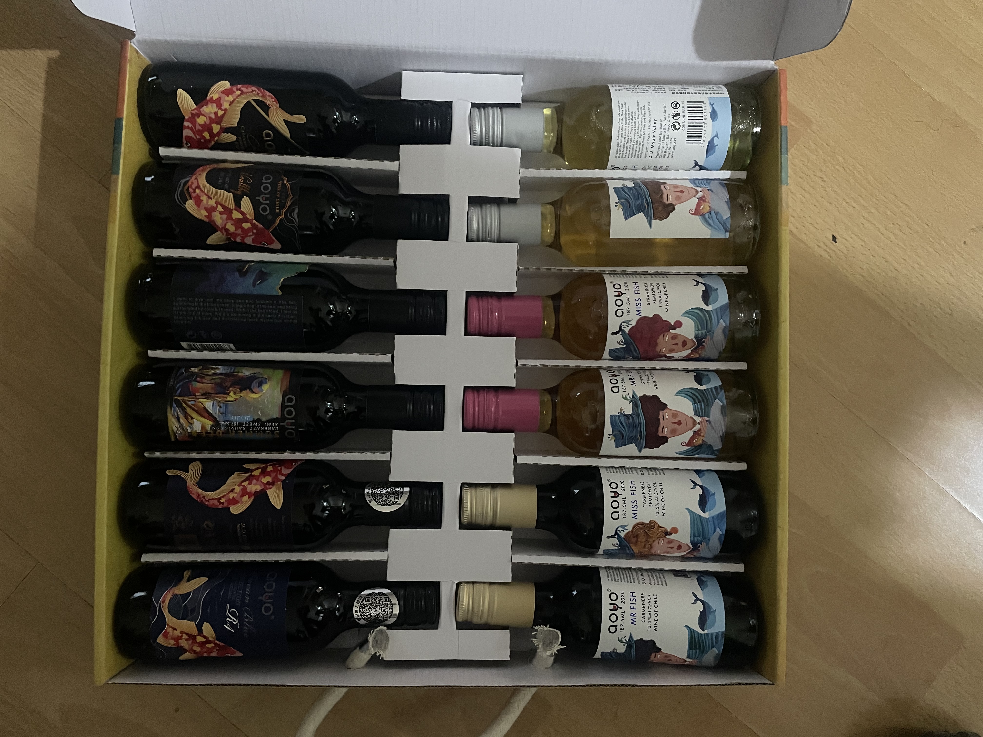 傲鱼（AOYO）智利原瓶进口红酒小瓶女生推荐自己喝晚安酒赤霞珠葡萄酒 推荐：12种口感187ml*12瓶礼盒装 实拍图