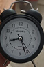 得力（deli）迷你复古机械闹钟低噪夜光卧室床头闹钟儿童 学生启蒙闹钟 黑色9024开学开学季新年礼物 实拍图