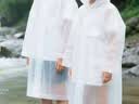 科尔洛克儿童一次性雨衣带帽檐加厚便携防暴雨长款学生雨披可背书包 实拍图