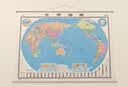 【官方正版 升级精装版】2026世界地图挂图 大尺寸1.5米*1.1米 高清印刷防水覆膜带挂杆挂绳 学生办公室书房家庭装饰挂图挂画墙贴精美装饰 实拍图