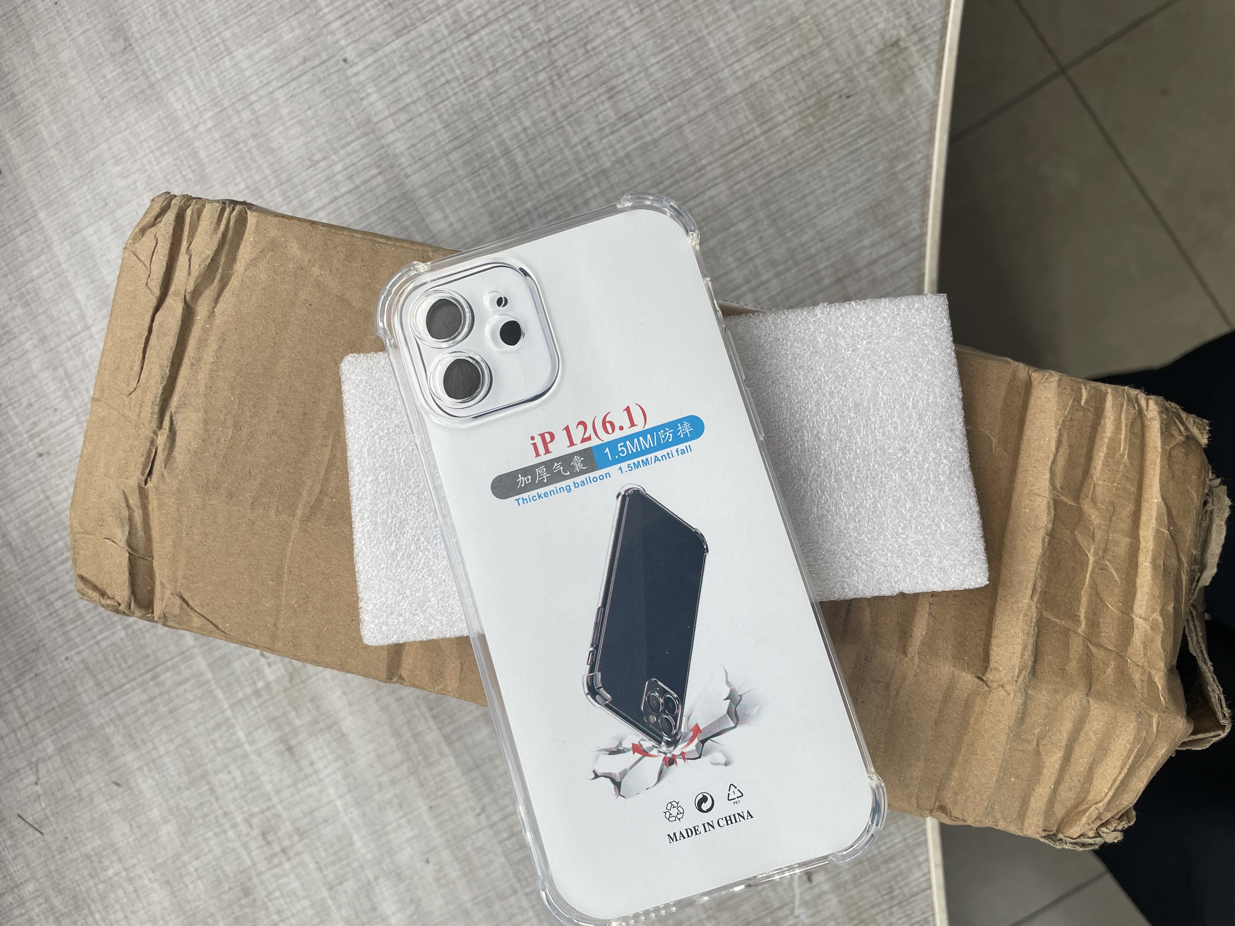 尘卡 适用苹果12手机壳iPhone 12全包镜头软壳Apple新款5G气囊防摔外壳透明硅胶保护套超薄简约男女 手机壳 新升级保护镜头四角气囊硅胶软壳 实拍图