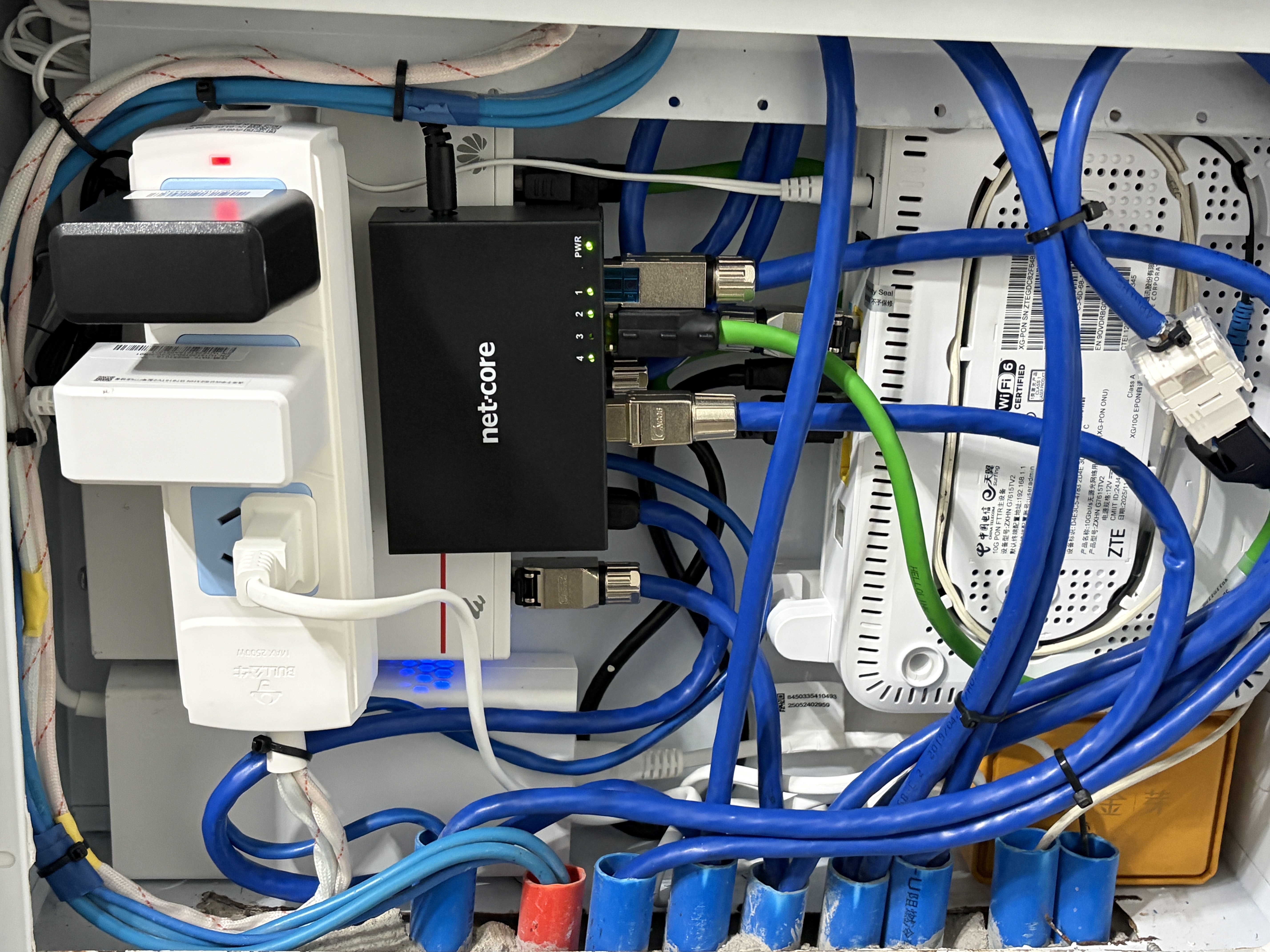 hellolink超六类网线CAT6A双屏蔽EtherCAT伺服高柔网线Profinet千兆跳线RJ45-0.3米万兆网线带双接头工业网线 实拍图