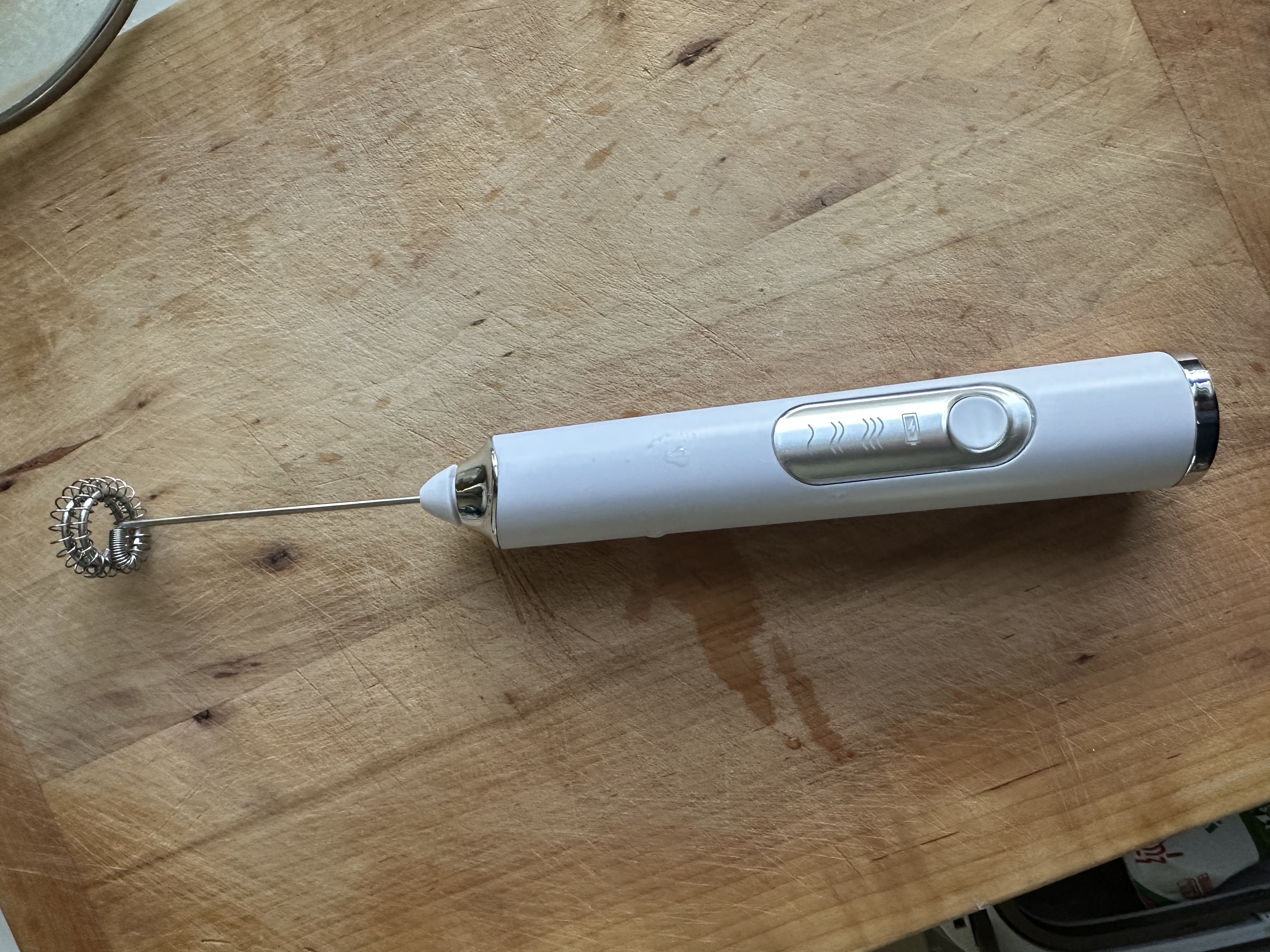 京严打奶泡器电动奶泡机咖啡打泡器小型手持搅拌棒打蛋器奶油打发器搅 【双替换头+304不锈钢刷头】清爽白 实拍图