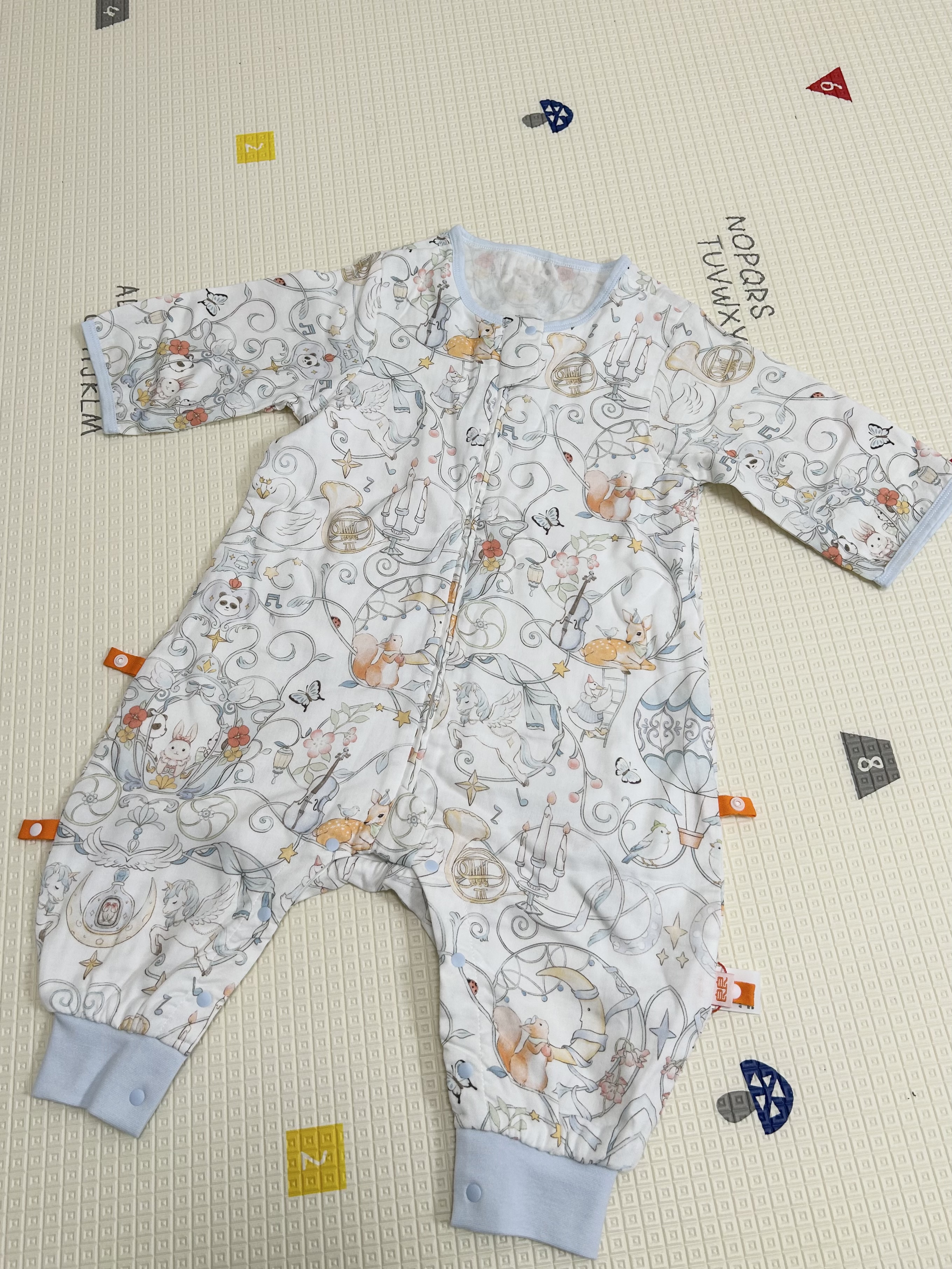 良良（liangliang）婴儿睡袋儿童夏季薄款竹棉纱布分腿宝宝护肚子防踢被四季通用 梦幻巡游-低敏·竹棉纱【前4后2 室温25-30℃】 M（建议参考身高70-85CM） 实拍图