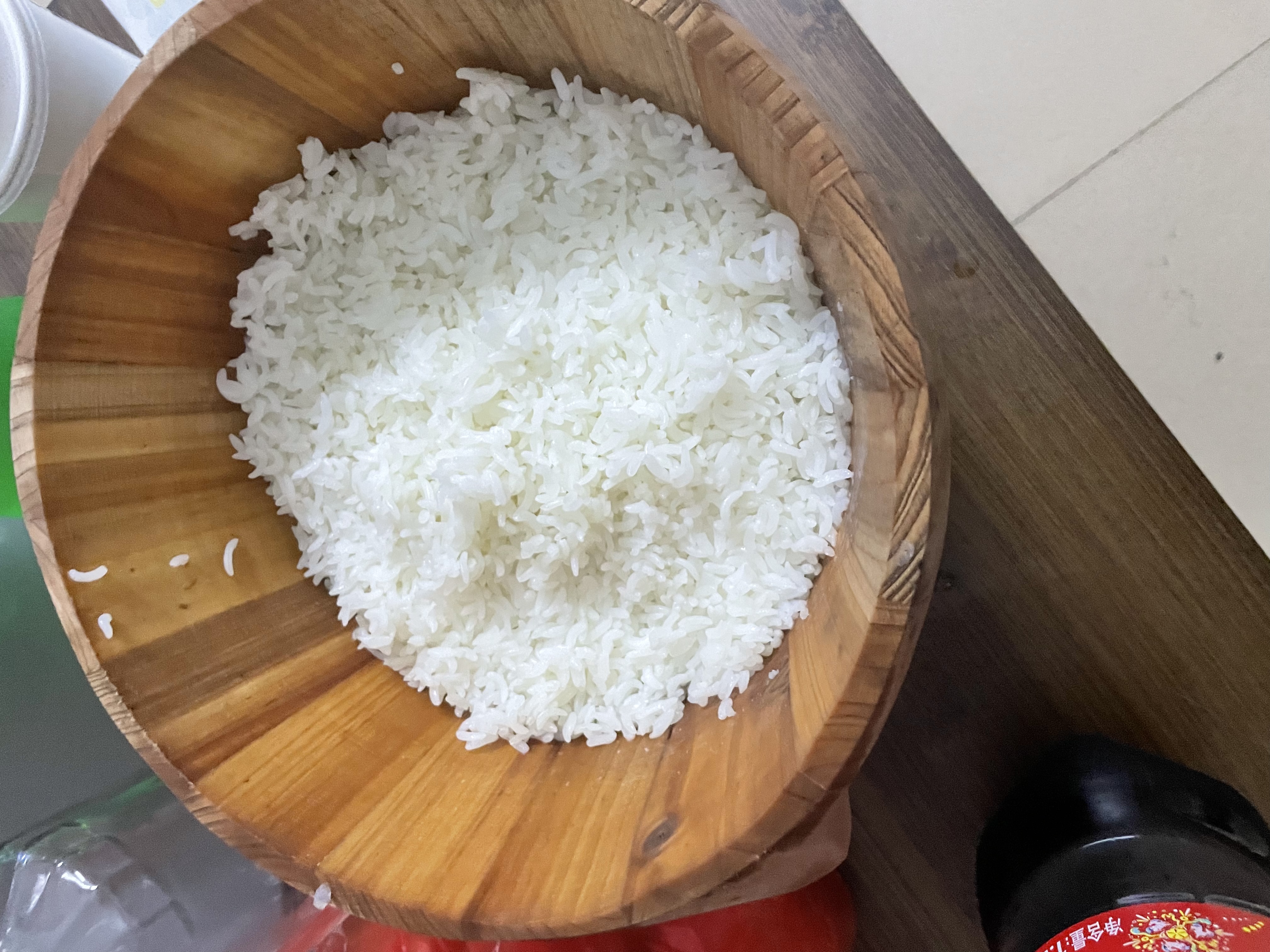 黄一府（HUANG YI FU）天然精选优质杉木家用蒸饭木桶原木蒸子木桶饭大小蒸米饭甑子 21厘米(提手盖子款.蒸1.5斤米) 实拍图