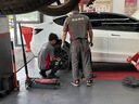 普利司通（Bridgestone）新能源汽车轮胎 235/45R18 98Y T005 EV 静音绵适配特斯拉Model3 实拍图