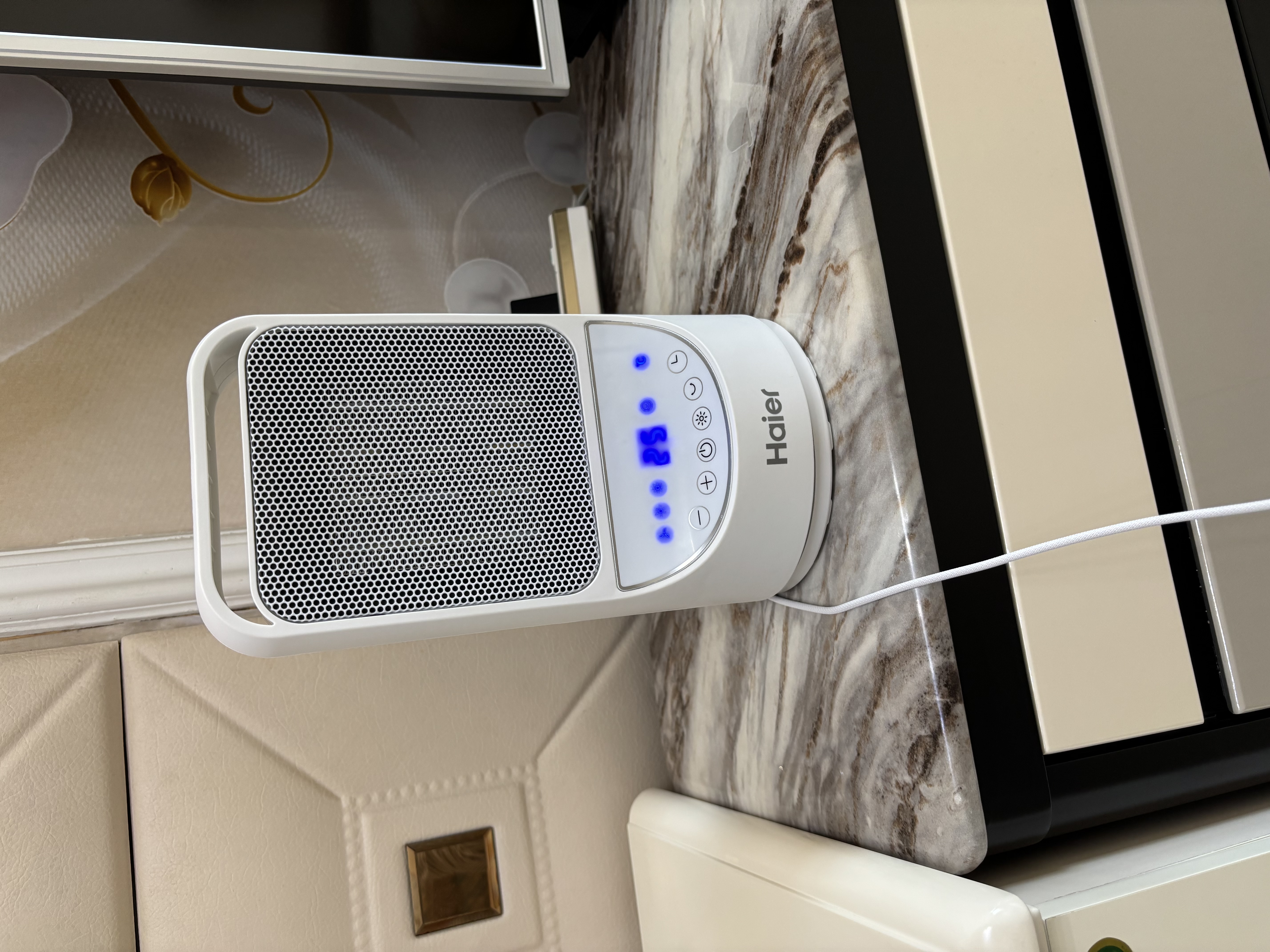 海尔（Haier） 取暖器暖风机家用台式电暖器冷暖小型轻音电暖气节能热风扇办公浴室摇头热风机卧室暖风扇烤火炉 【四季可用】智能款HNS1507 实拍图