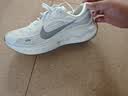 耐克NIKE男子跑步鞋减震透气 JOURNEY RUN 运动鞋FN0228-107白灰44 实拍图