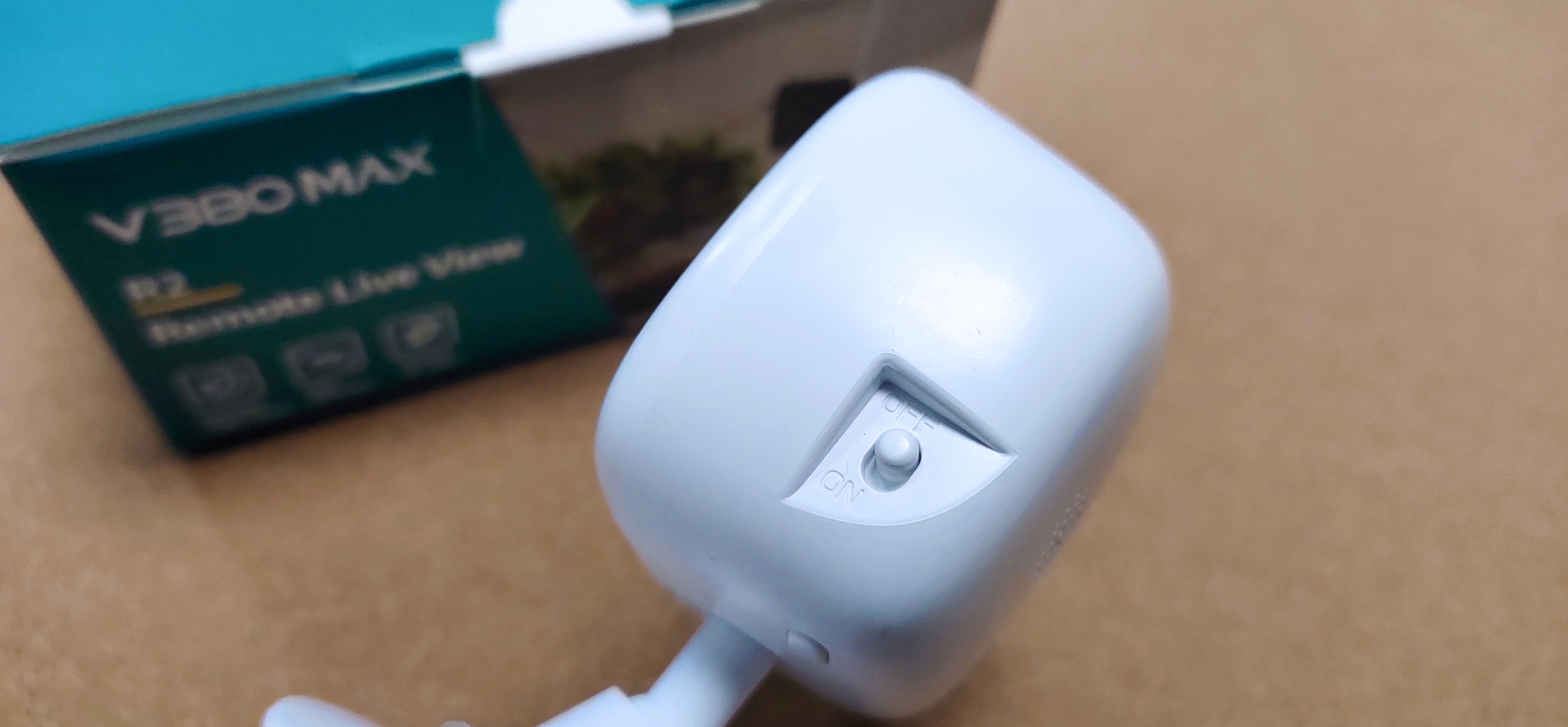XIAO VV终身免流量4G智能窗户摄像机室内家用监控器黑光全彩夜视免打孔无痕安装电池摄像头手机远程可对话 实拍图