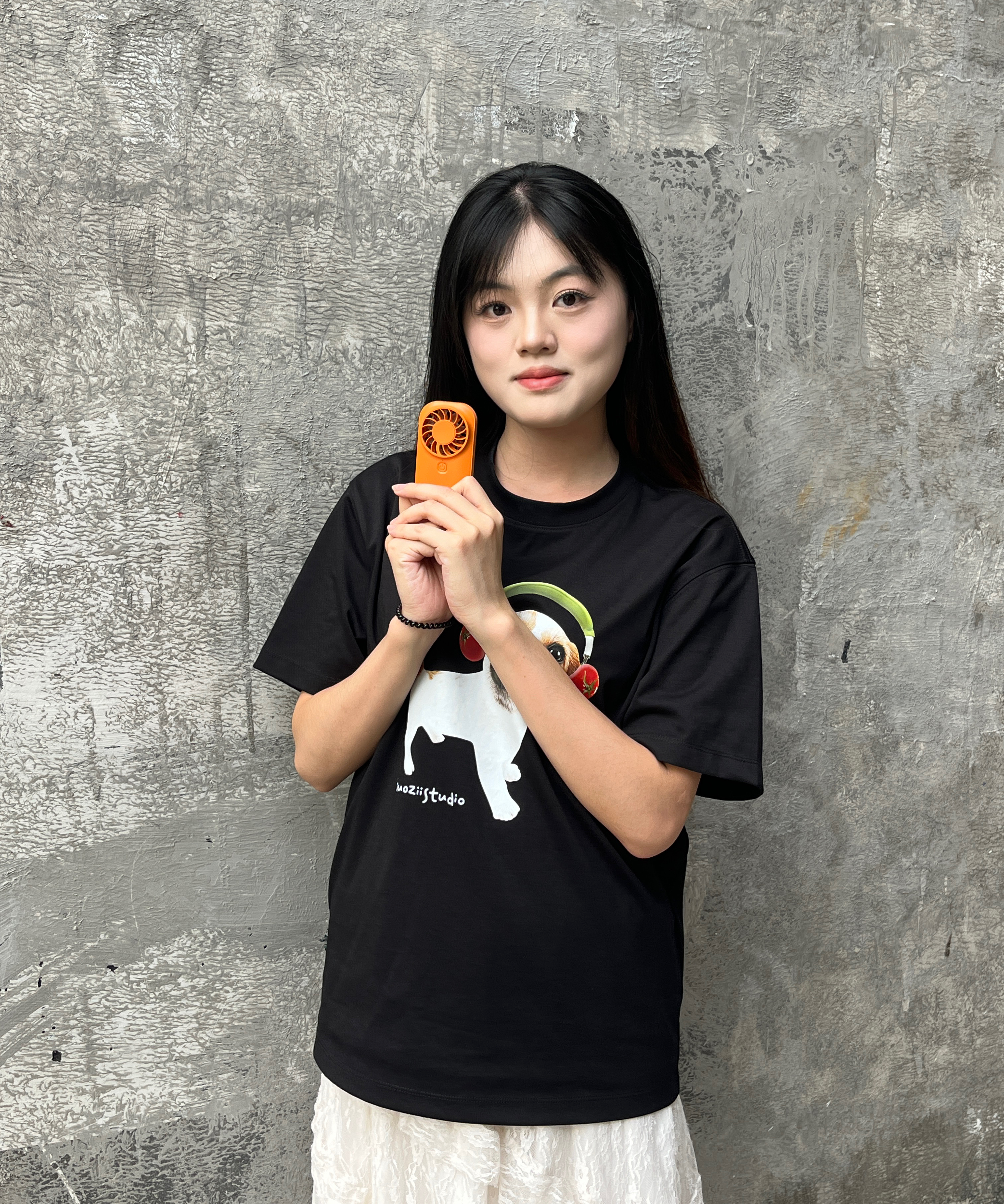 卡莱澳【比手机还薄】手持小风扇 高速超薄迷你口袋小风扇卡片款 随身usb可充小电扇 G109 橙色 实拍图