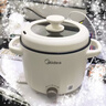 美的（Midea）电煮锅 泡面火锅宿舍小电锅 电蒸锅 多功能家用电热锅 2.6L蒸煮一体 小型2-3人用 配带蒸笼XZE2076 实拍图