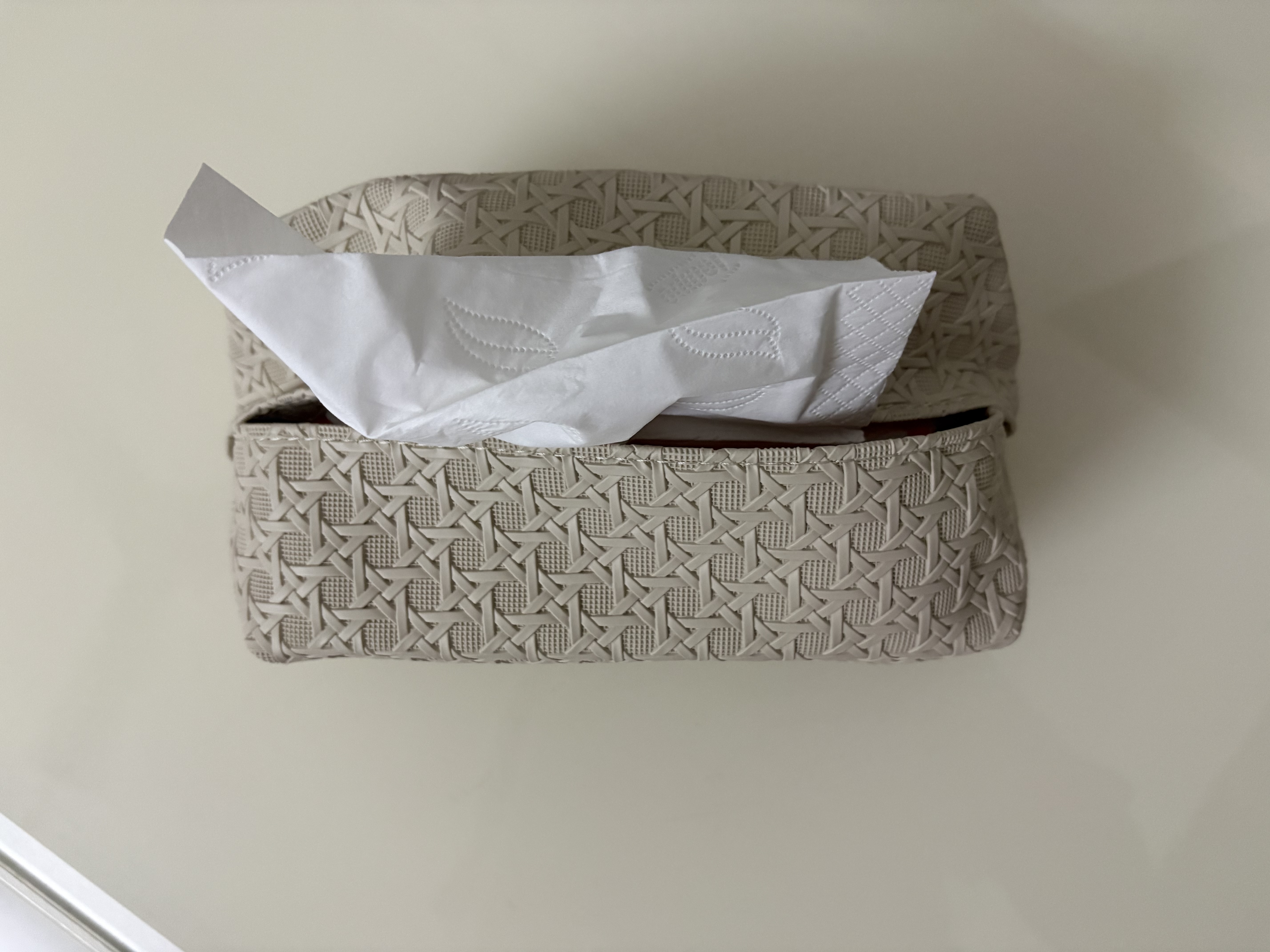 乐卡利 简约藤编纹皮质抽纸盒茶几桌面轻奢装饰卧室客厅摆件车载纸巾盒 实拍图
