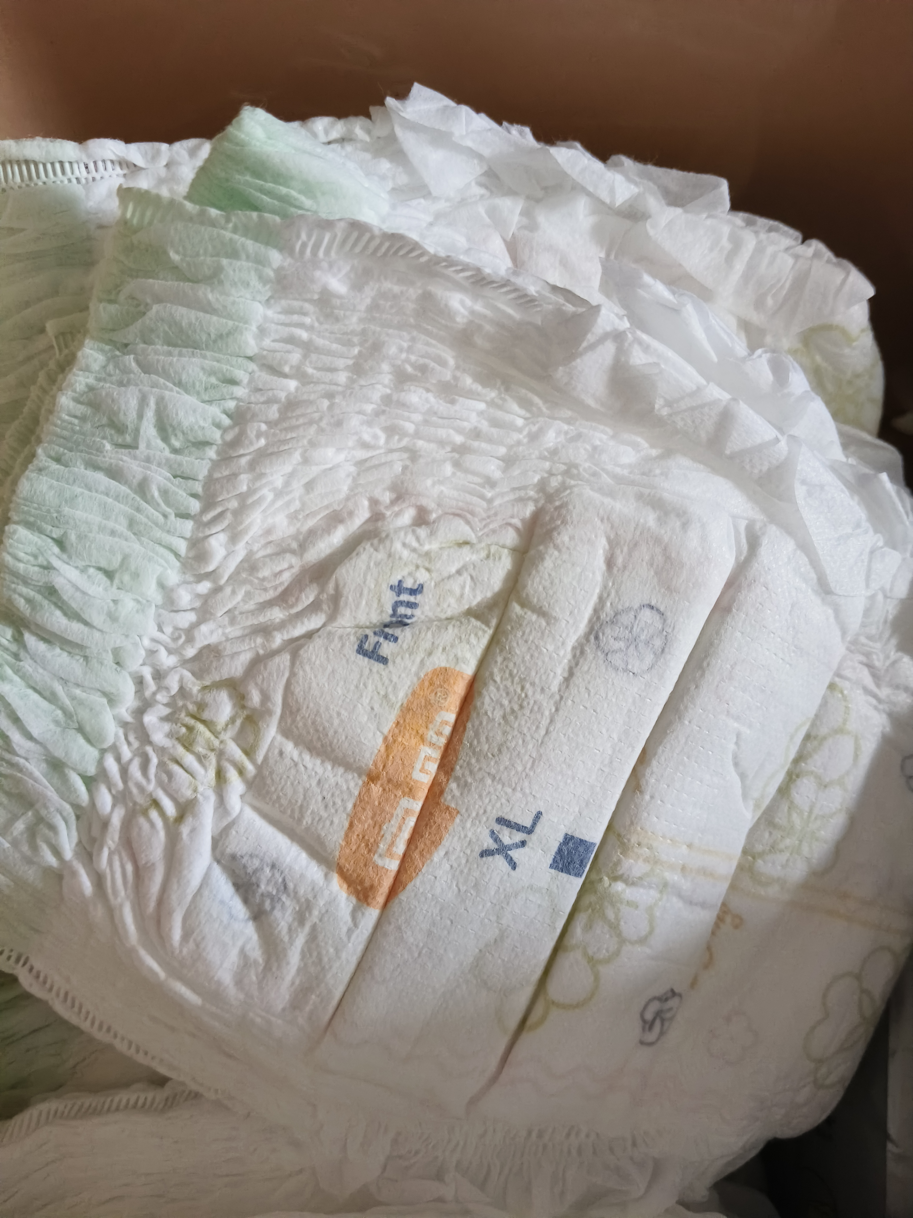 宜婴【源头直发】头等舱白金 帝王花精华拉拉裤试用便携装L4片 实拍图