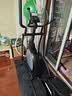 舒华椭圆机家用客厅型智能椭圆仪小户型踏步机高端健身器材太空漫步机 自发电-全智能旗舰款-E910G 实拍图