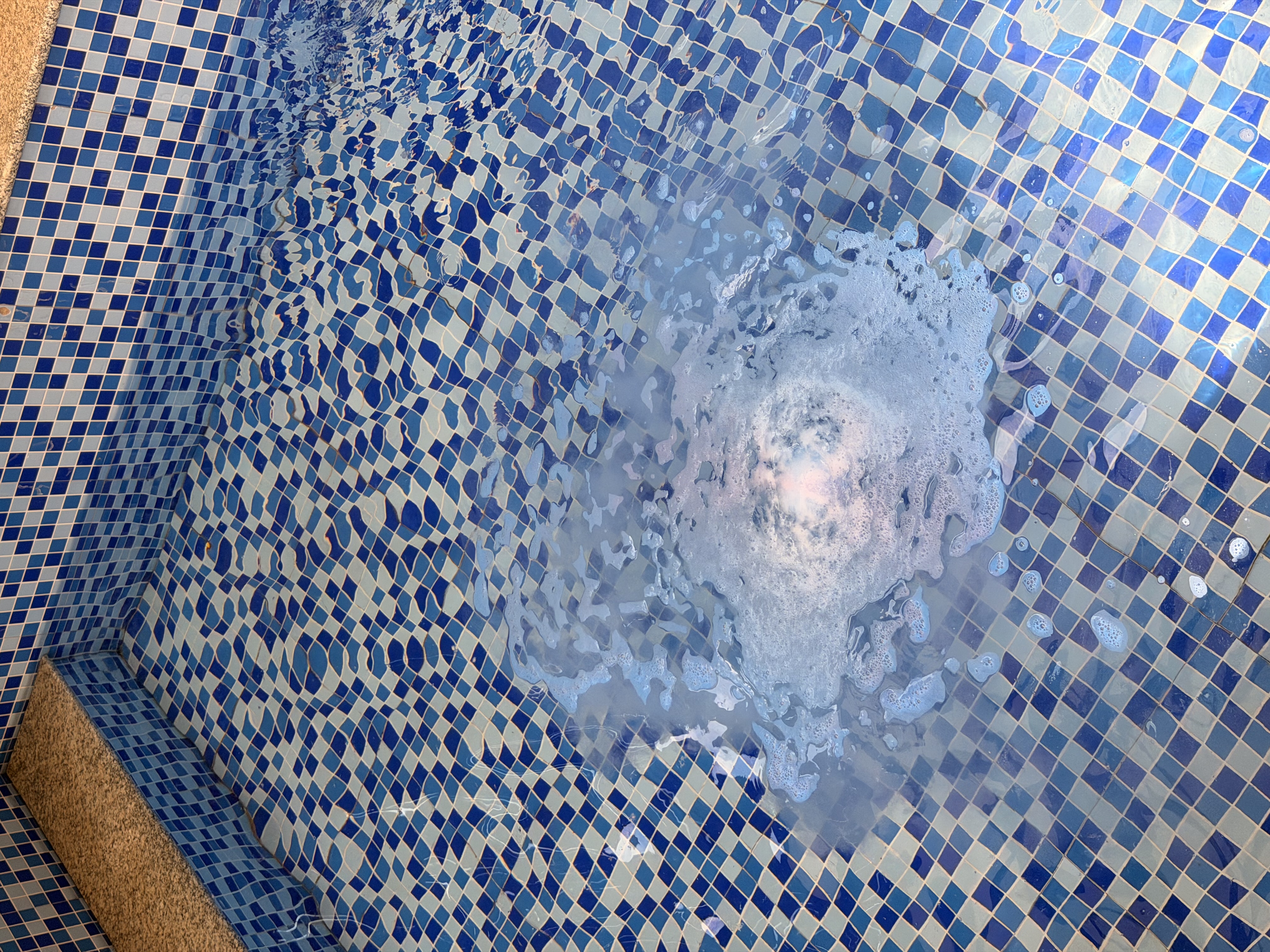REVER转转浴爆 浴盐浴花泡澡球精油泡泡沐浴球 奶油气泡 木气雪松120g 实拍图