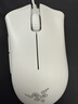 雷蛇（Razer）炼狱蝰蛇标准版有线鼠标 人体工学  电竞游戏 右手通用型 吃鸡/LOL/CS GO游戏鼠标 白色 实拍图