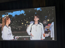 快朵小屋84英寸16:9支架挂壁两用光子8K幕布抗光免打孔移动便携幕家用办公投影幕布适配极米坚果当贝投影仪 实拍图