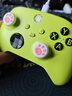 XBOX微软Xbox Series S/X无线Xbox手柄 XSS XSX 蓝牙游戏手柄 PC电脑 Xbox手柄 电光黄【送线/摆架】 实拍图