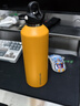 REVOMAX大容量保温杯长途司机专用车载水杯316不锈钢泡茶杯向日葵黄950ml 实拍图