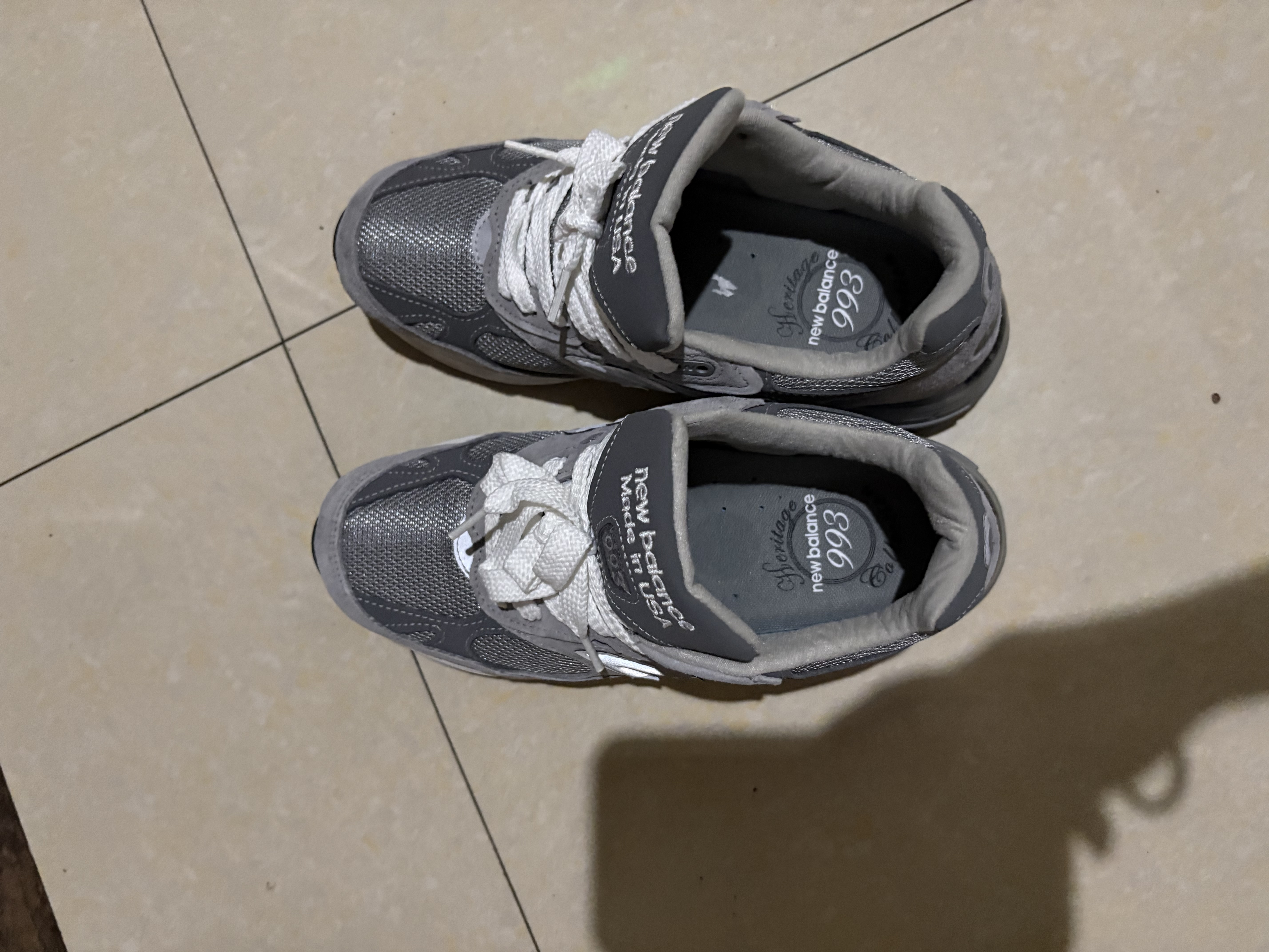 NEW BALANCE美产M993系列男款秋季复古户外耐磨灰色运动休闲鞋MR993GL 40 实拍图