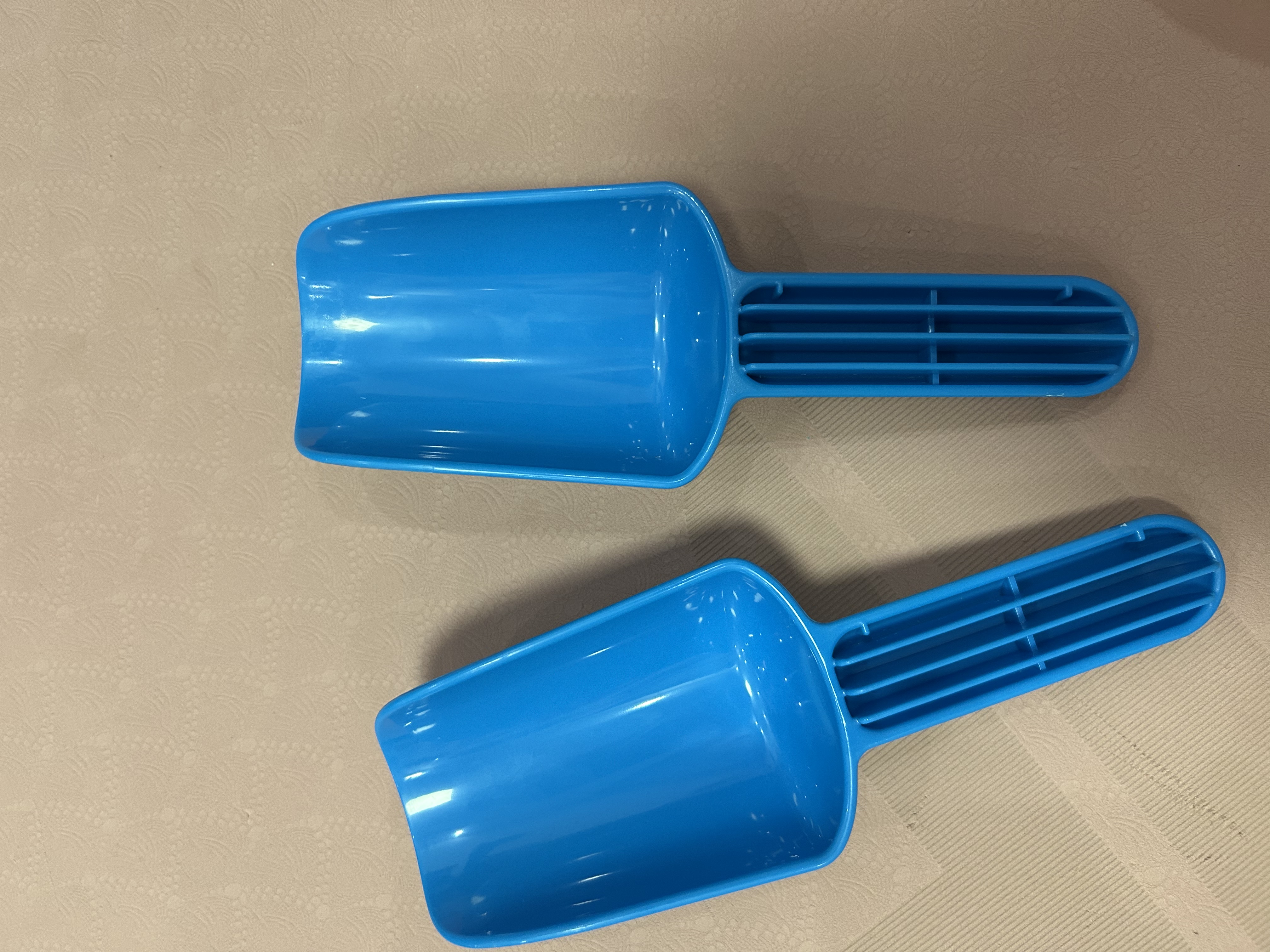 Hape沙滩玩具 儿童玩沙水桶套装玩沙子铲雪挖沙玩具1-3-6岁男女小孩 E4053 沙模小桶5件套 实拍图