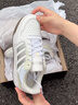 adidas ENTRAP美式校园风运动少年感复古篮球风板鞋男女阿迪达斯 白色/暗银金属/树脂黄   43 实拍图
