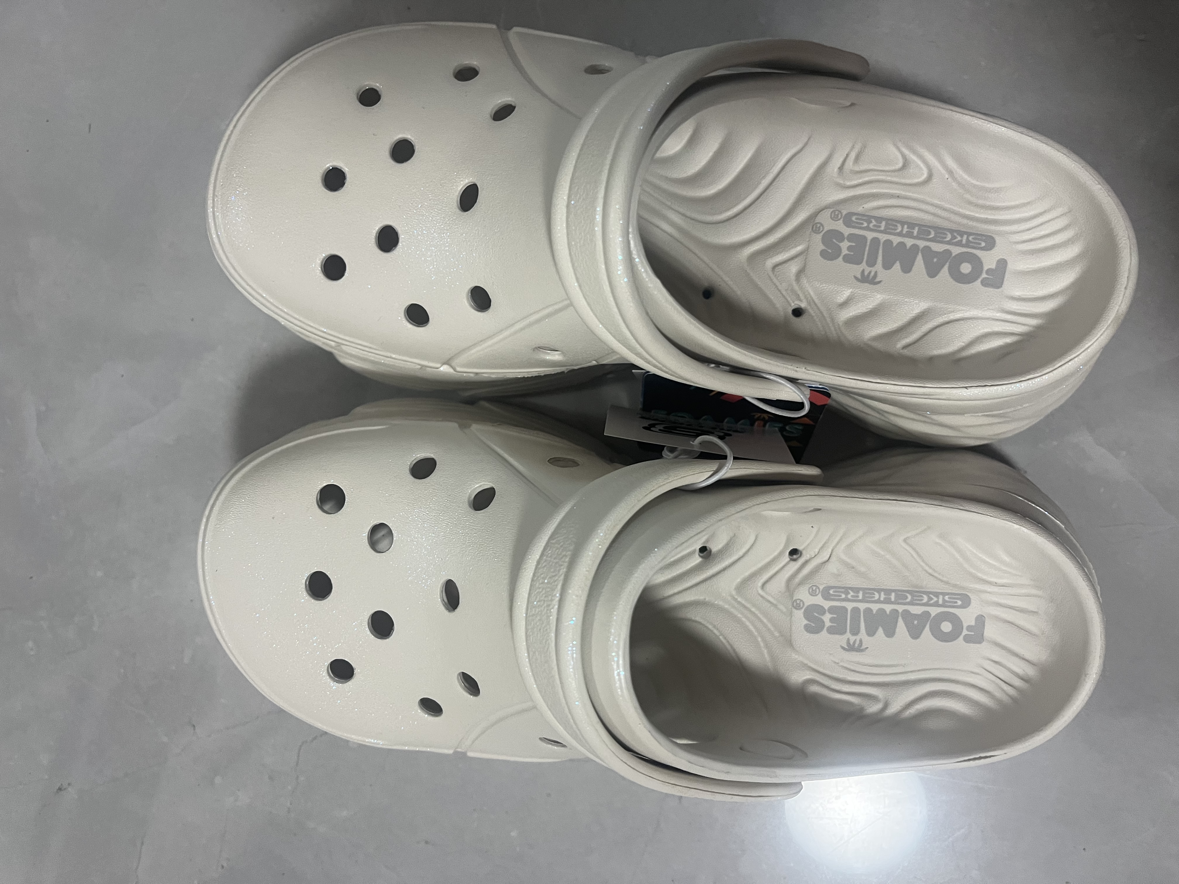 斯凯奇（Skechers）洞洞鞋女士夏细闪泡泡鞋厚底外穿包头沙滩凉拖鞋 实拍图