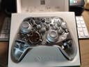 XBOX微软Xbox Series S/X无线Xbox手柄 XSS XSX 蓝牙游戏手柄 PC电脑 Xbox手柄 精灵+充电组+接收器 实拍图