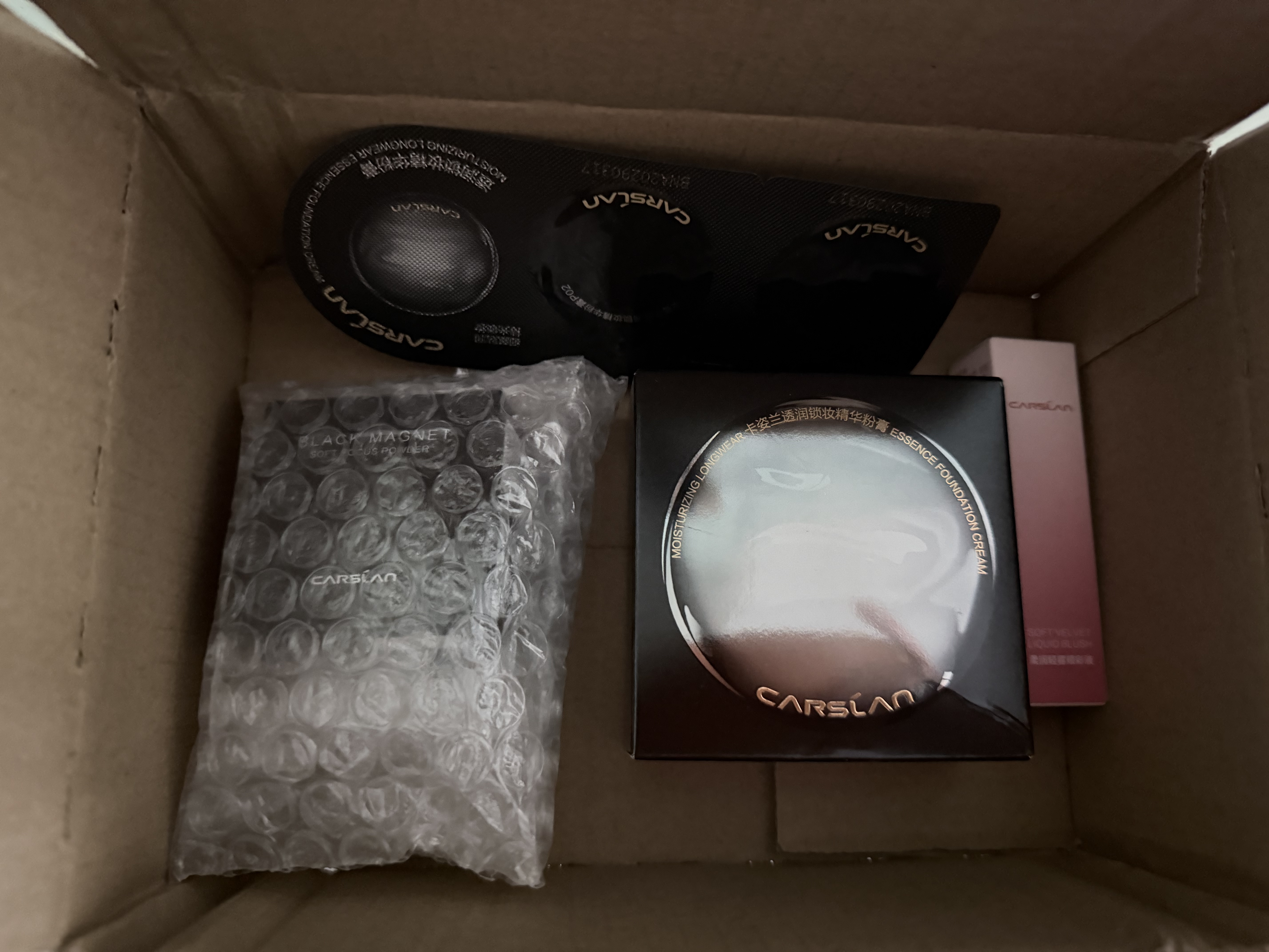 卡姿兰（Carslan）酵母精粹粉膏P02柔亮白12g遮瑕保湿持妆持久不脱粉底液气垫 礼物 实拍图