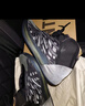 阿迪达斯（adidas）Yeezy QNTM 椰子男女高帮实战版篮球鞋GX1317 实拍图