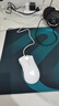 雷蛇（Razer）炼狱蝰蛇标准版有线鼠标 人体工学  电竞游戏 右手通用型 吃鸡/LOL/CS GO游戏鼠标 白色 实拍图