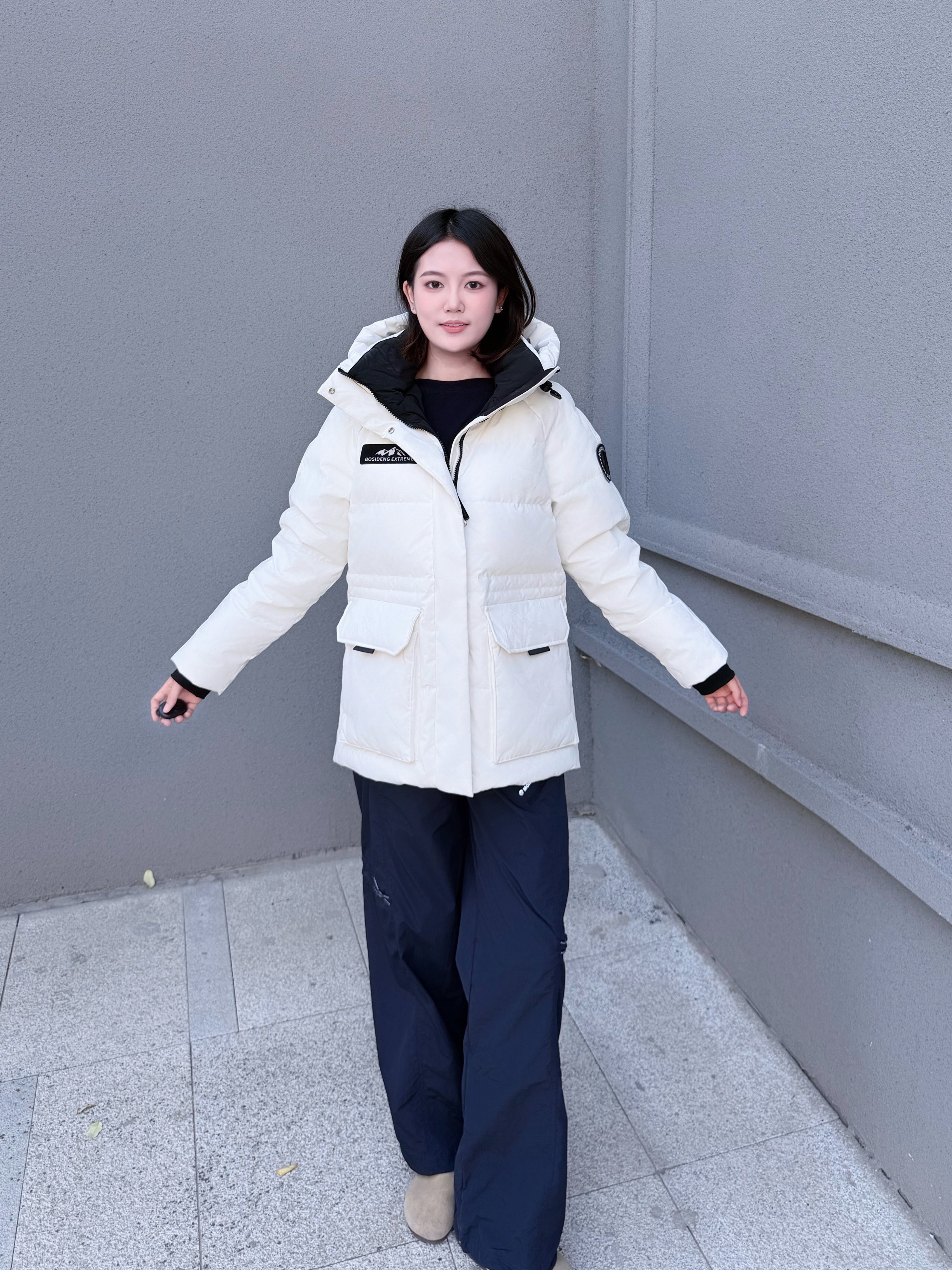 波司登羽绒服女士加厚90绒鹅绒连帽商场同款时尚百搭休闲外套 实拍图