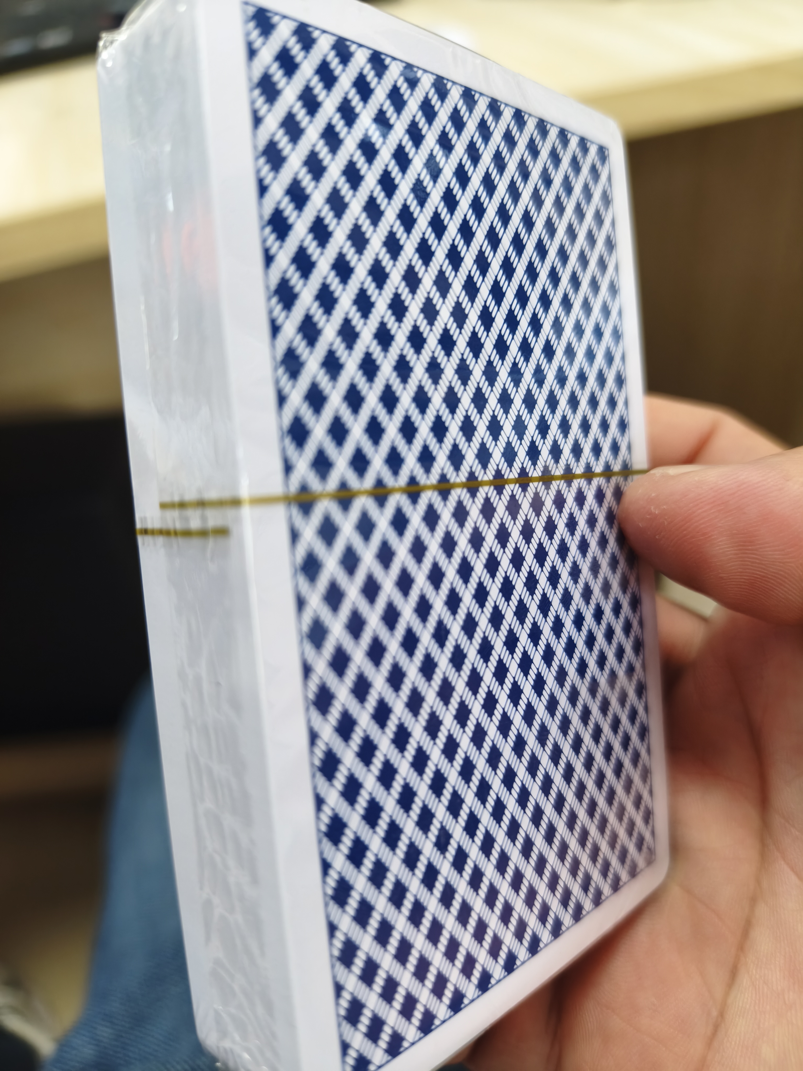 得臣掼蛋专用扑克牌PVC塑料防水防折耐用磨砂惯蛋大字长牌一盒双副装 实拍图
