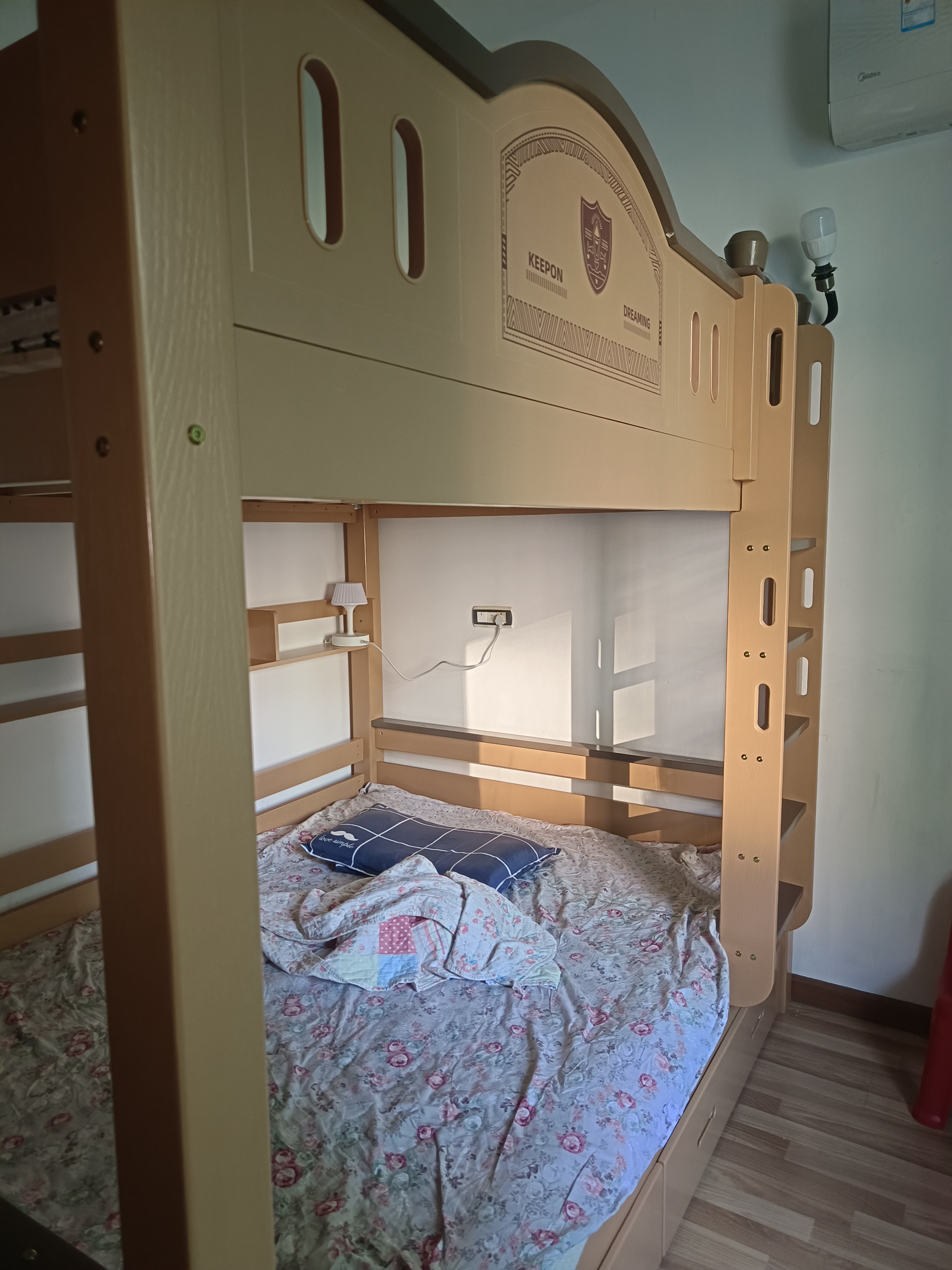 名轩阁全实木上下床上下同宽高低床上下铺互不干扰多功能樱桃木子母木床 直梯150*204cm【榉木色I款樱桃木】 实拍图