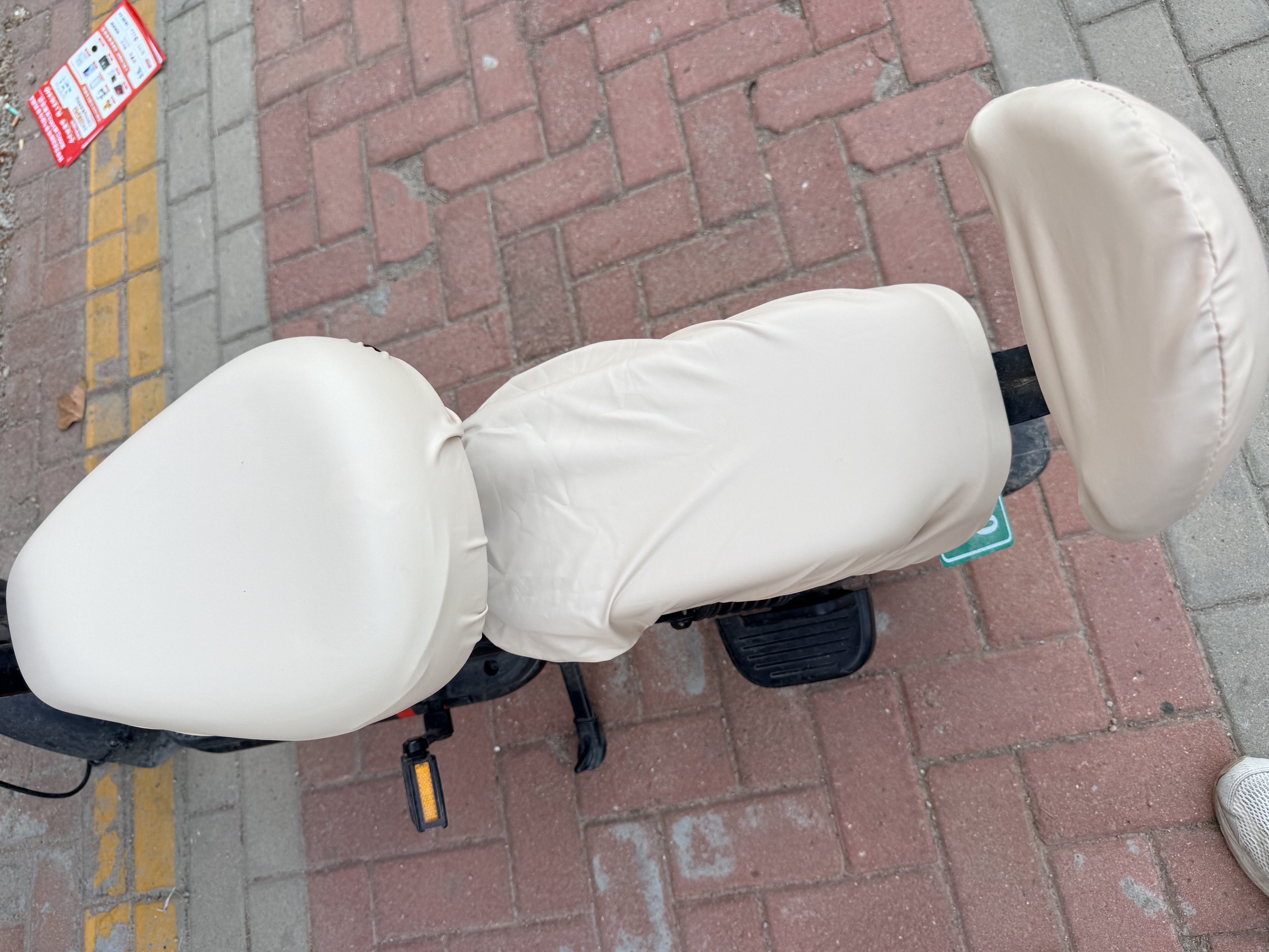 首迈电动车座套适用雅迪爱玛新日台铃绿源电瓶车坐垫套车座椅套皮防水 橄榄黄【前座+后座+靠背套】 实拍图