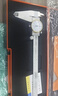 上工 不锈钢带表卡尺0-150mm 分度值0.01mm 游标卡尺 高精度表盘式卡尺 实拍图