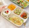 佩尔森陶瓷分格餐盘大人家用减脂月子餐分隔食堂孕妇儿童早餐分餐盘餐具 【奶油色】分餐盘+双耳碗+手柄勺 实拍图