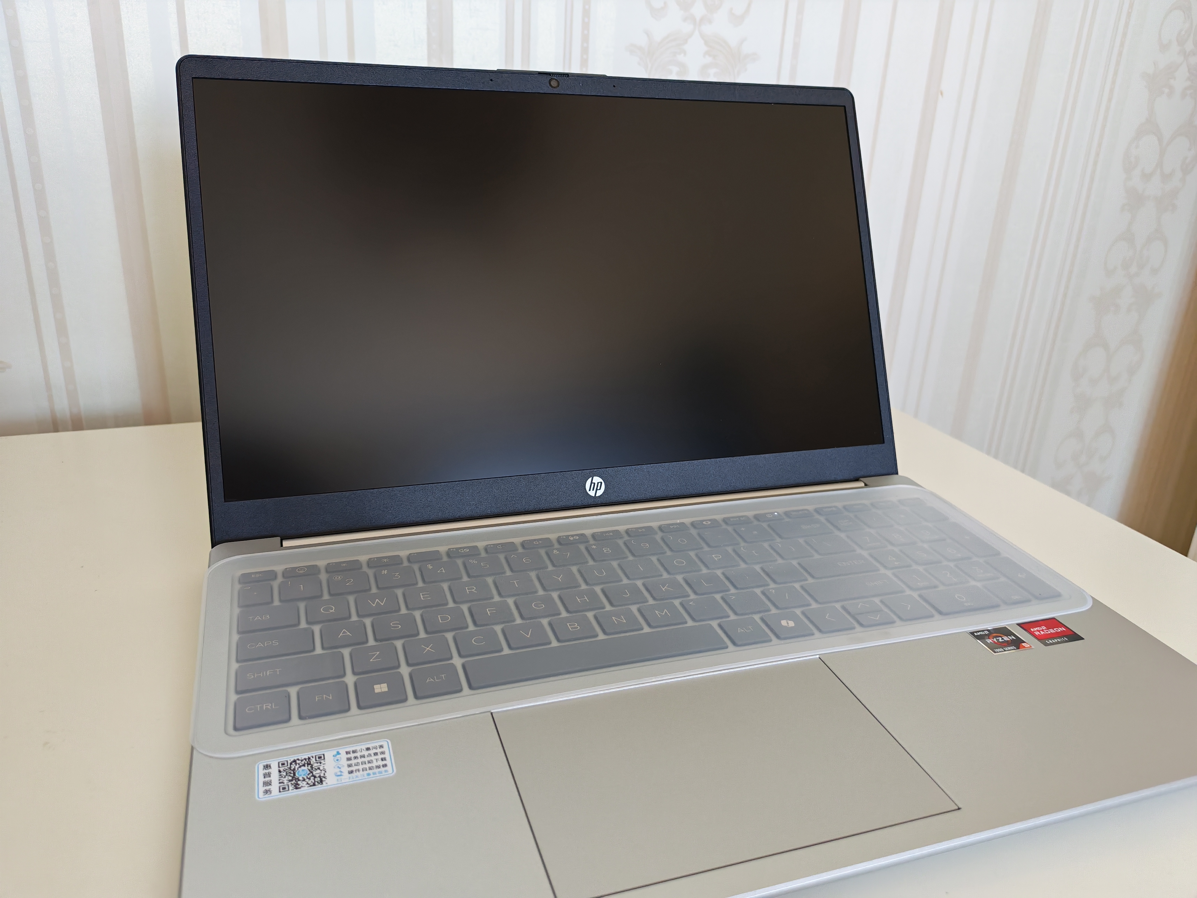 惠普（HP）星BOOK15笔记本电脑 超轻薄便携大屏小新品商务办公本学生游戏手提本电脑 锐龙版 海盐柠檬 R5-7520U/16G/512GB 实拍图