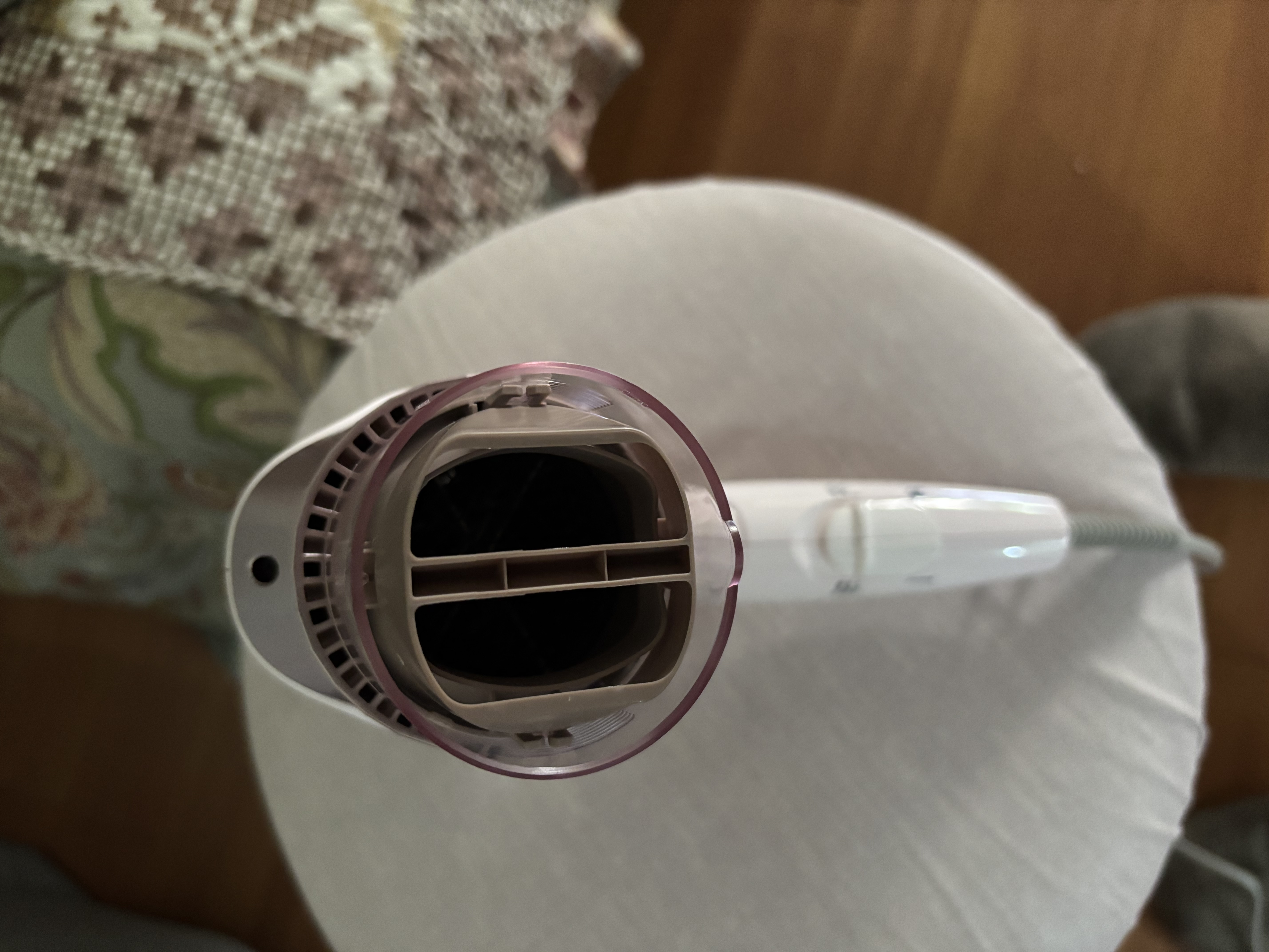 松下（Panasonic） 恒温外侧负离子电吹风机家用大功率吹风筒速干冷热风吹风机保价生日礼物送男友女友 EH-WNE6B 粉色【负离子+新炫动风嘴】 实拍图