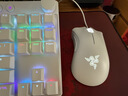 雷蛇（Razer）炼狱蝰蛇标准版有线鼠标 人体工学  电竞游戏 右手通用型 吃鸡/LOL/CS GO游戏鼠标 白色 实拍图
