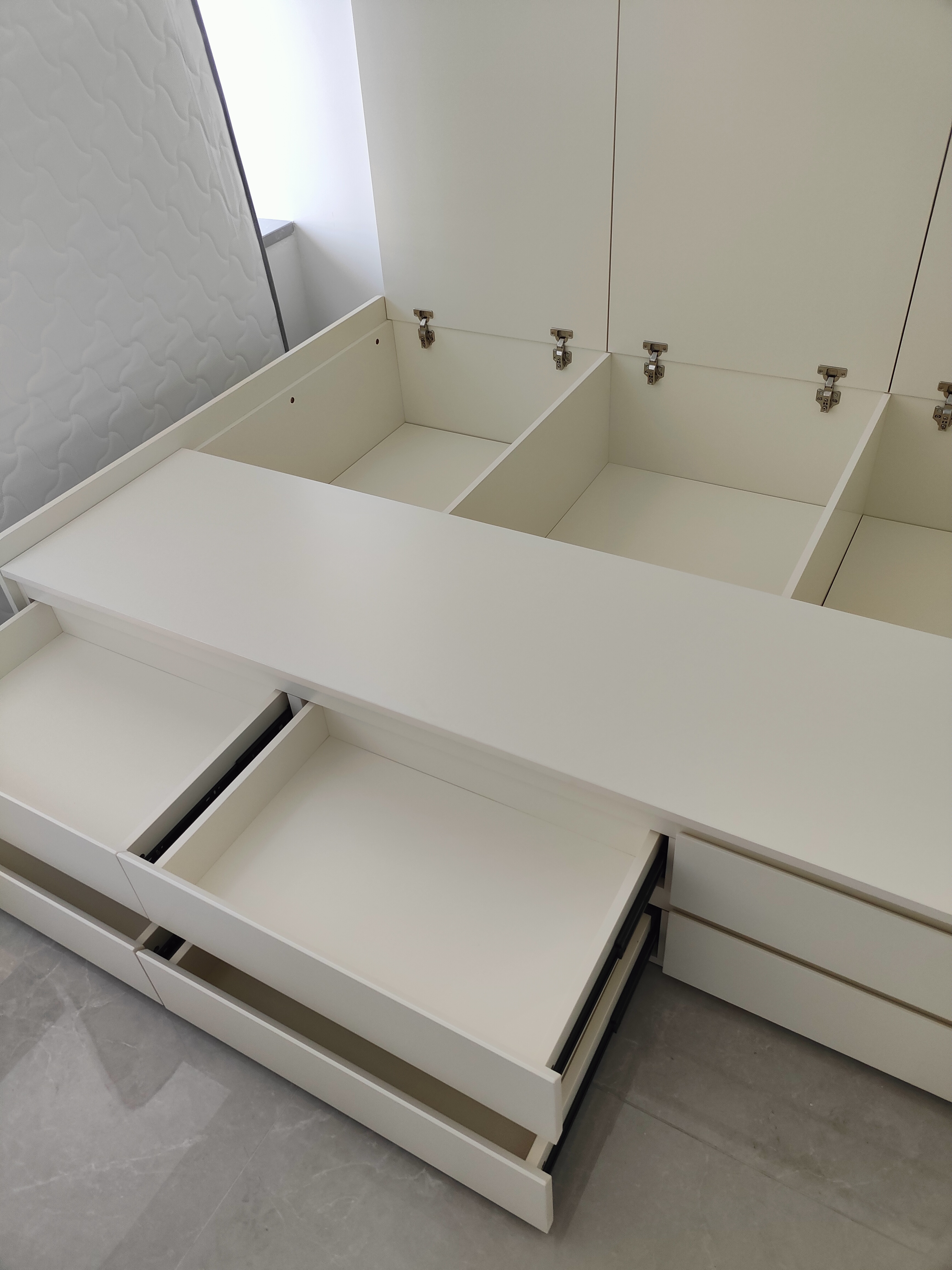 全友（QUANU）家居北欧原木风小户型家用次卧室收纳储物落地床出租屋床头储物 【象牙白】单床+床垫 1.35米【整床能储物+全落地设计】 实拍图