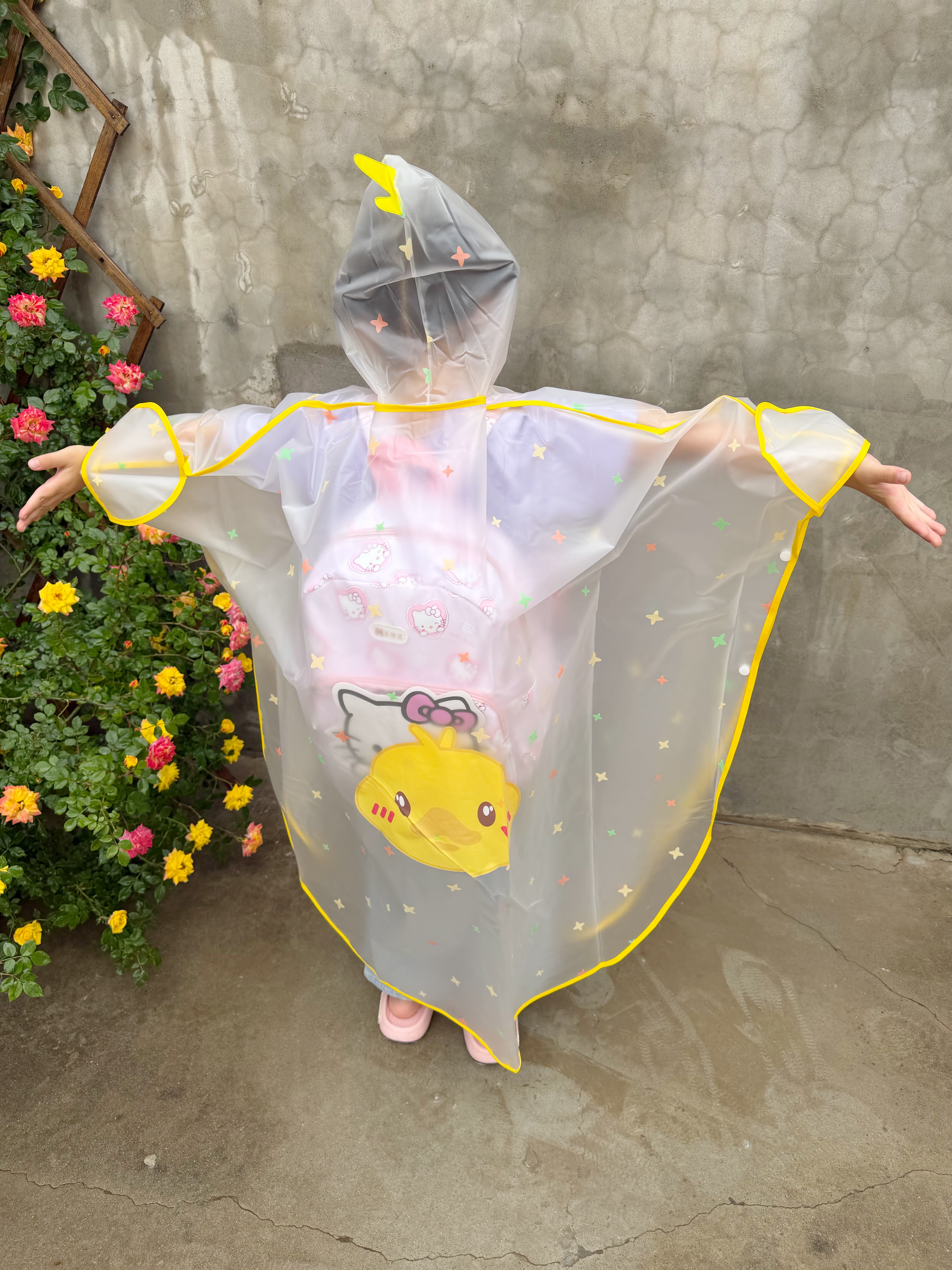 牧萌儿童雨衣男女童幼儿园宝宝防水雨披带书包位小童雨具 小黄鸭 L 实拍图