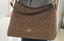 蔻驰（COACH）【品牌直供】女士LAUREL中号手提斜挎流浪包CV975礼物 实拍图